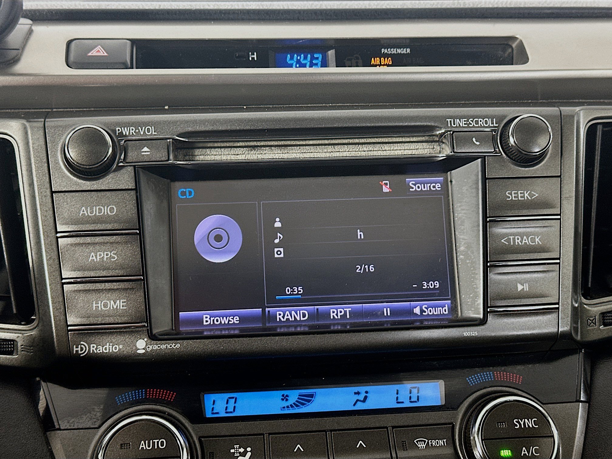 Used 2015 Toyota RAV4 XLE image 19