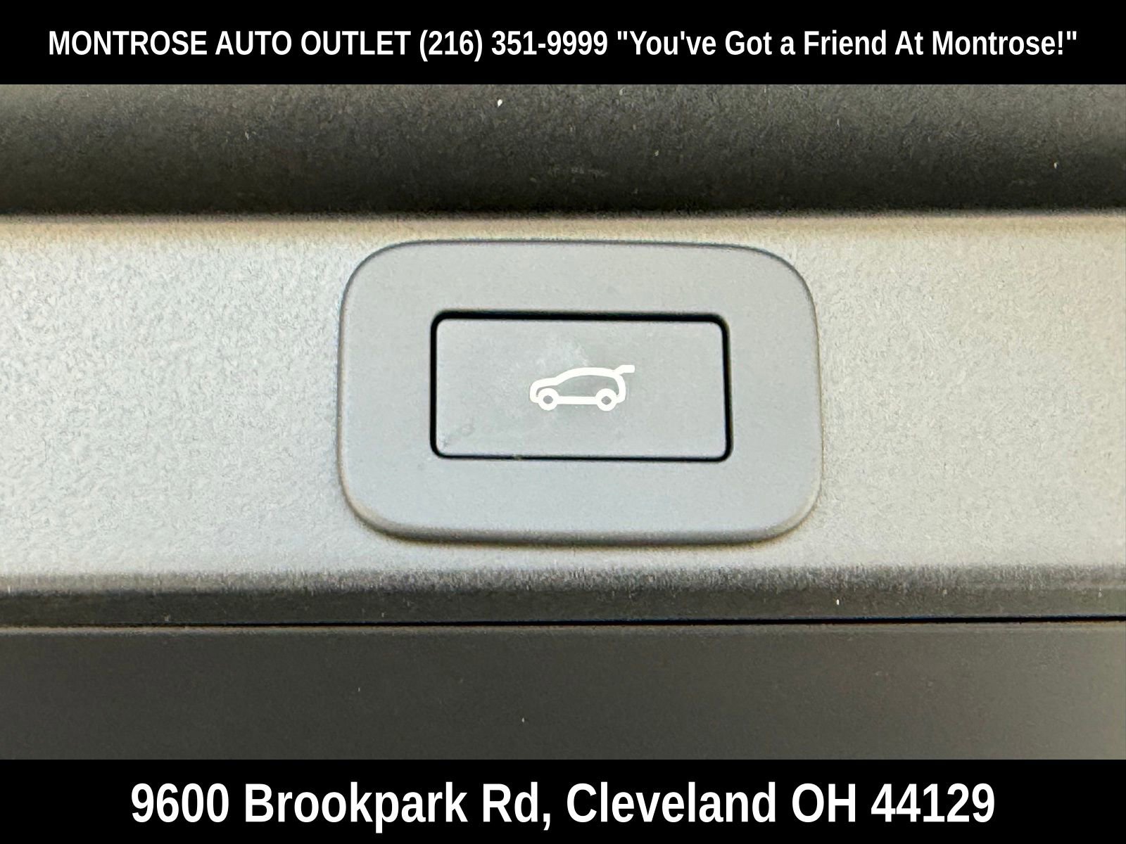 New 2026 Land Rover Range Rover SE image 48