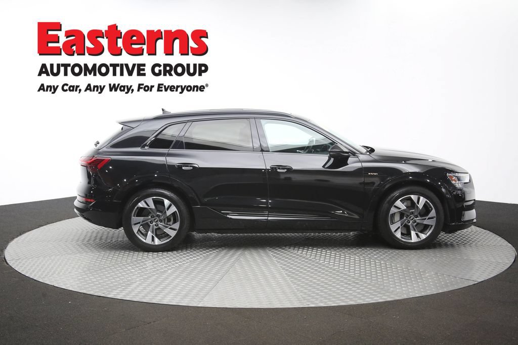 Used 2021 Audi e-tron Premium w/ Convenience Plus Package AWD/4WD image 48