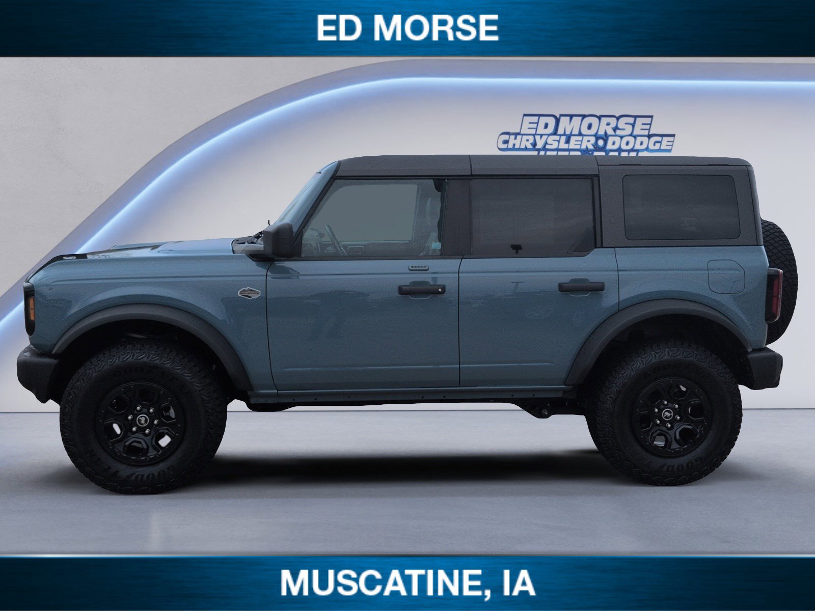 Certified 2022 Ford Bronco Wildtrak AWD/4WD image 2