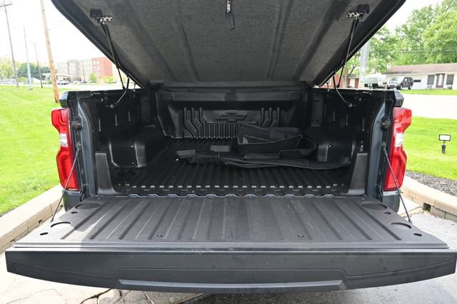 Used 2020 Chevrolet Silverado 1500 LTZ w/ LTZ Premium Package AWD/4WD image 22