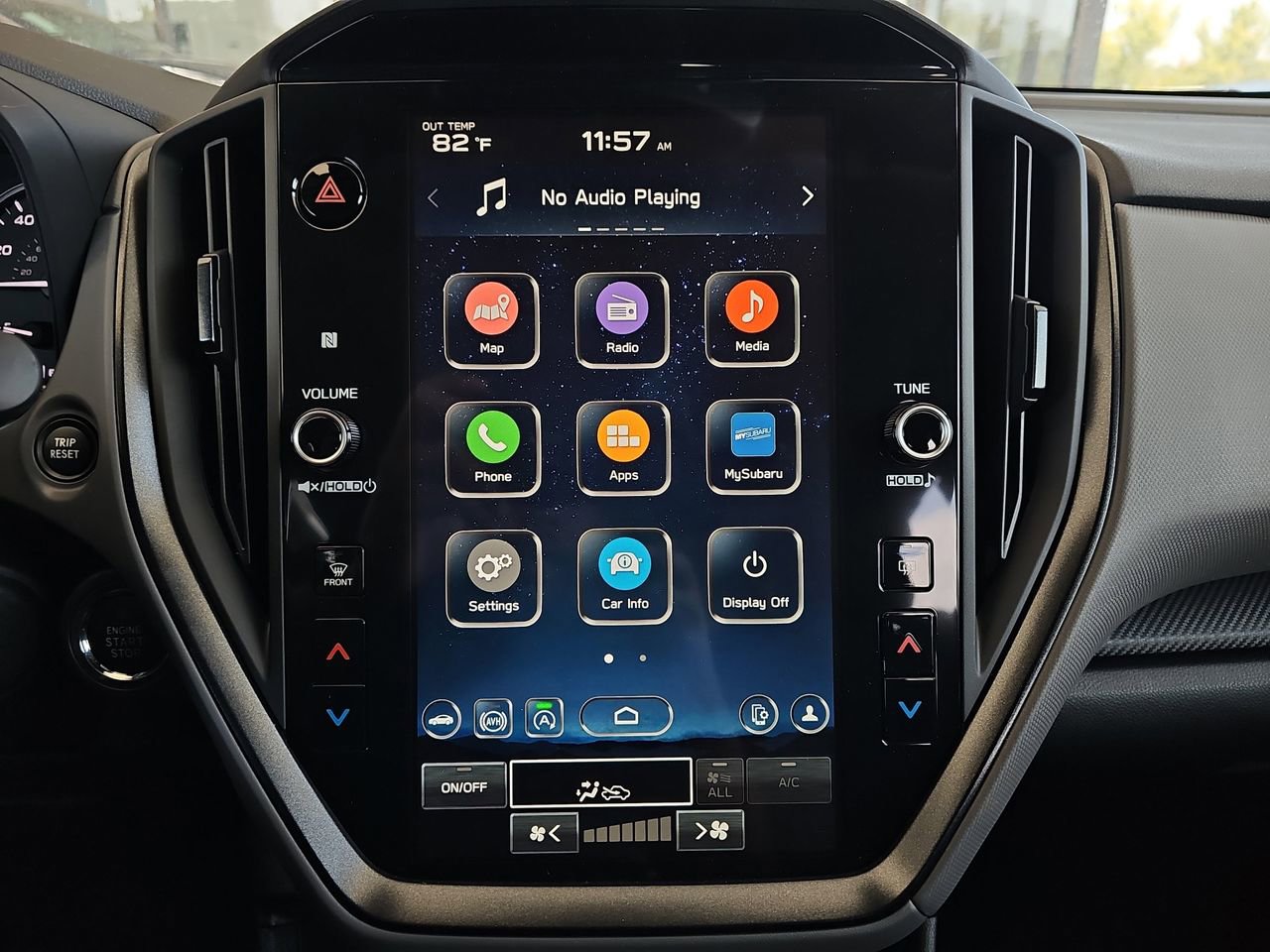 Certified 2025 Subaru Crosstrek 2.5i Limited w/ Crosstrek Mirror Package image 25