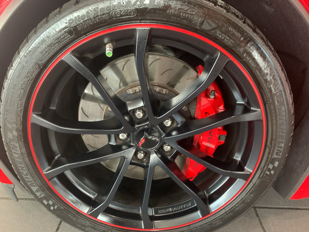 Used 2019 Chevrolet Corvette Grand Sport RWD image 24