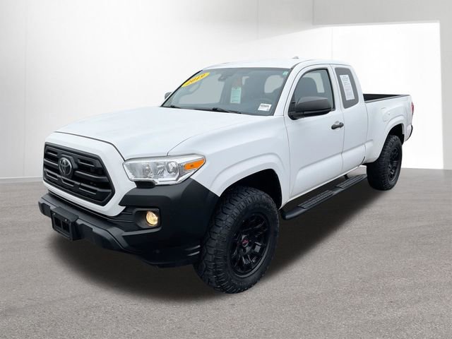 Used 2019 Toyota Tacoma SR image 1