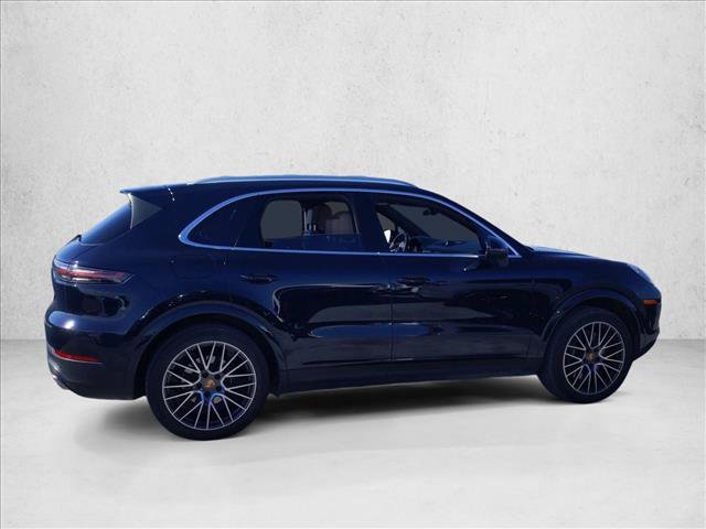 Used 2021 Porsche Cayenne AWD/4WD image 4
