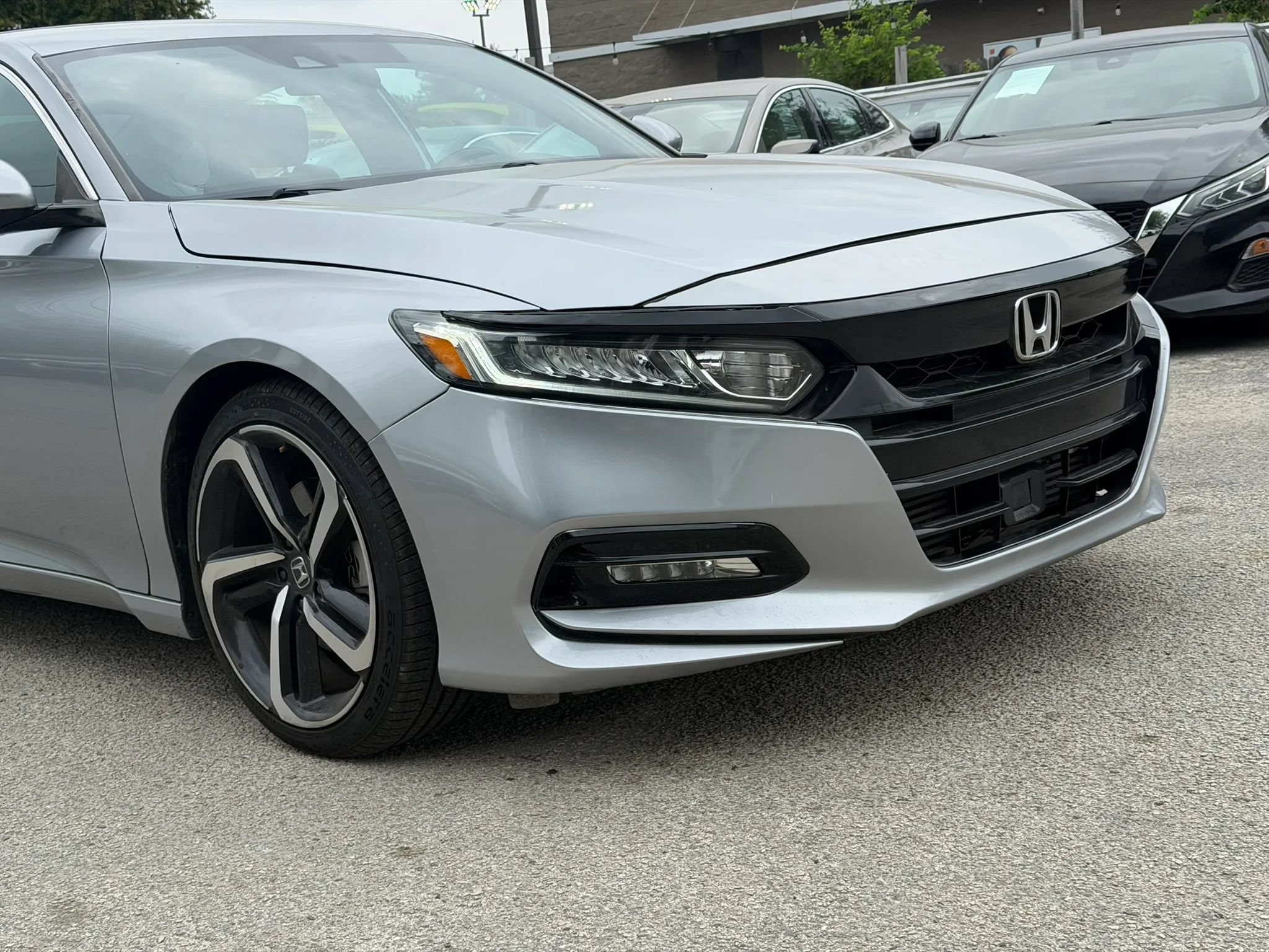 Used 2020 Honda Accord Sport image 5
