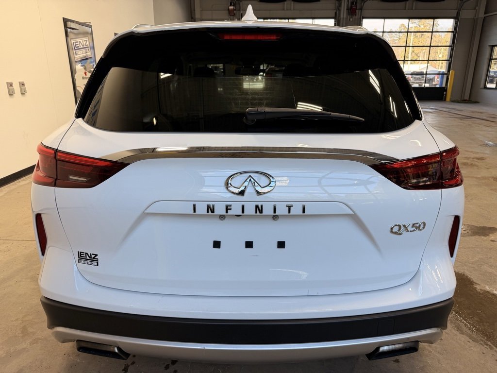 Used 2019 INFINITI QX50 Luxe w/ Cargo Package image 6