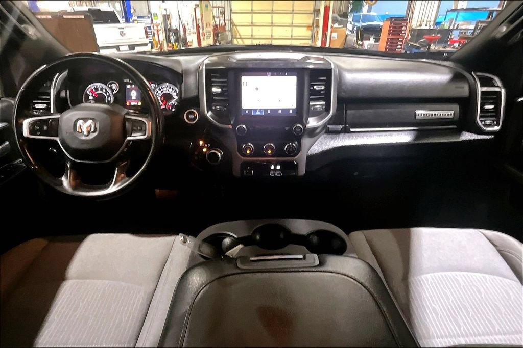 Used 2024 RAM 2500 Big Horn AWD/4WD image 12