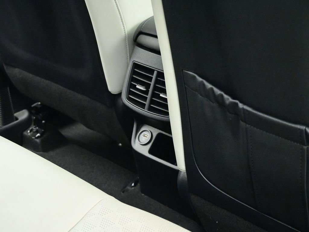 Used 2022 Kia Seltos SX image 69