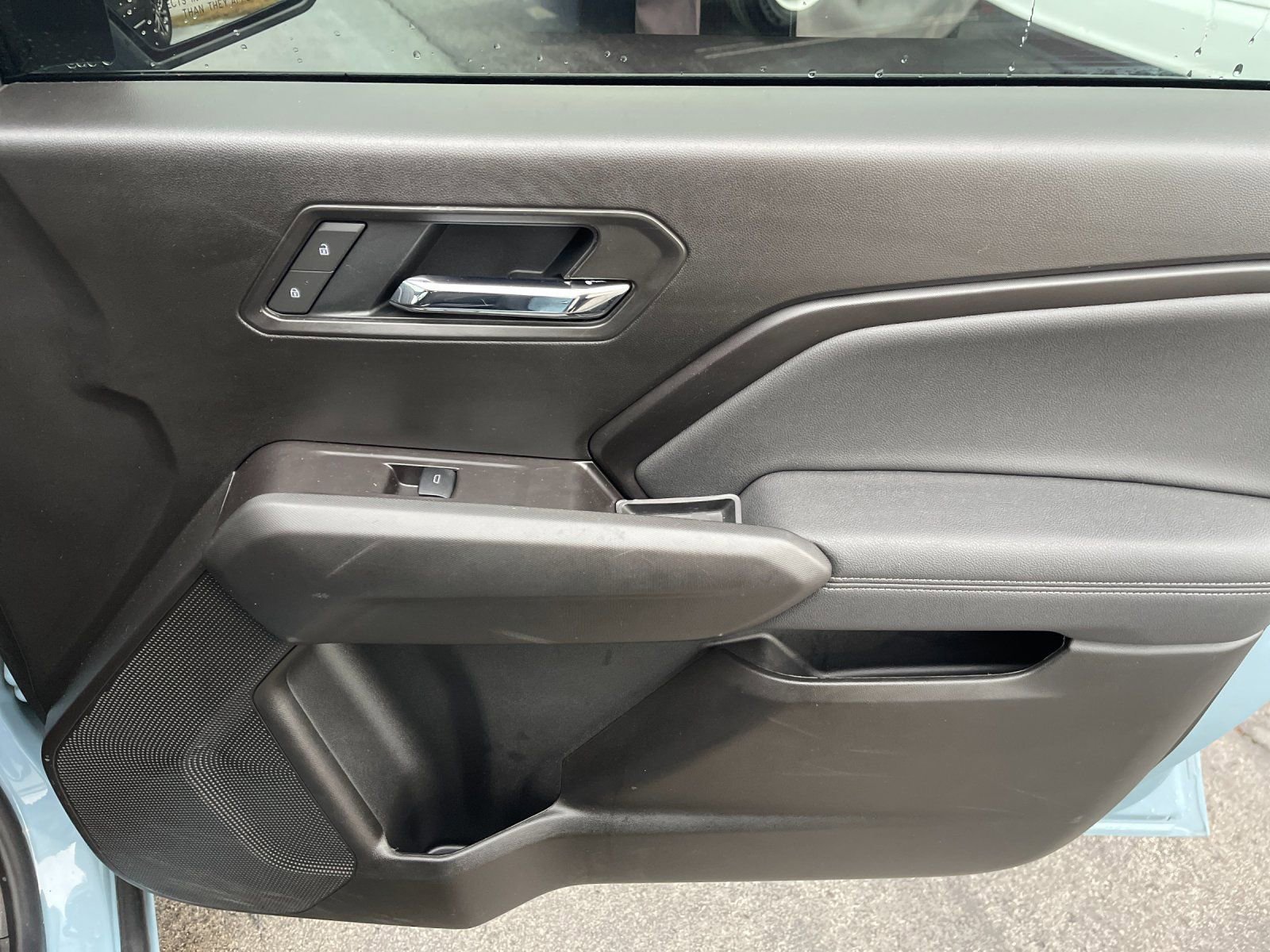 Used 2025 Chevrolet Colorado LT image 19