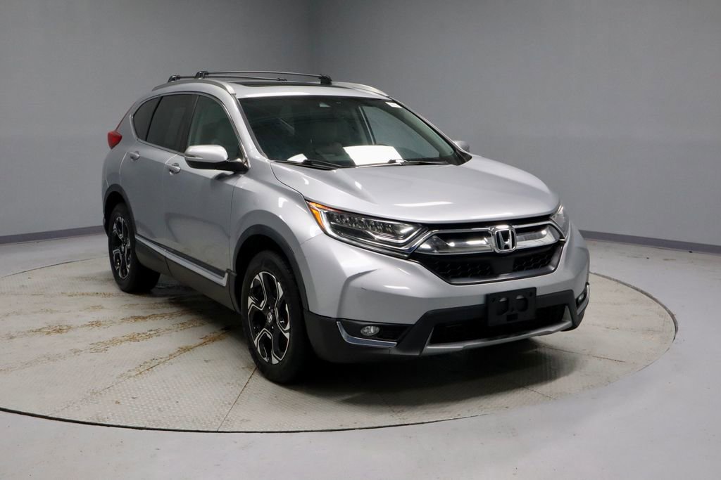 Used 2018 Honda CR-V Touring image 1