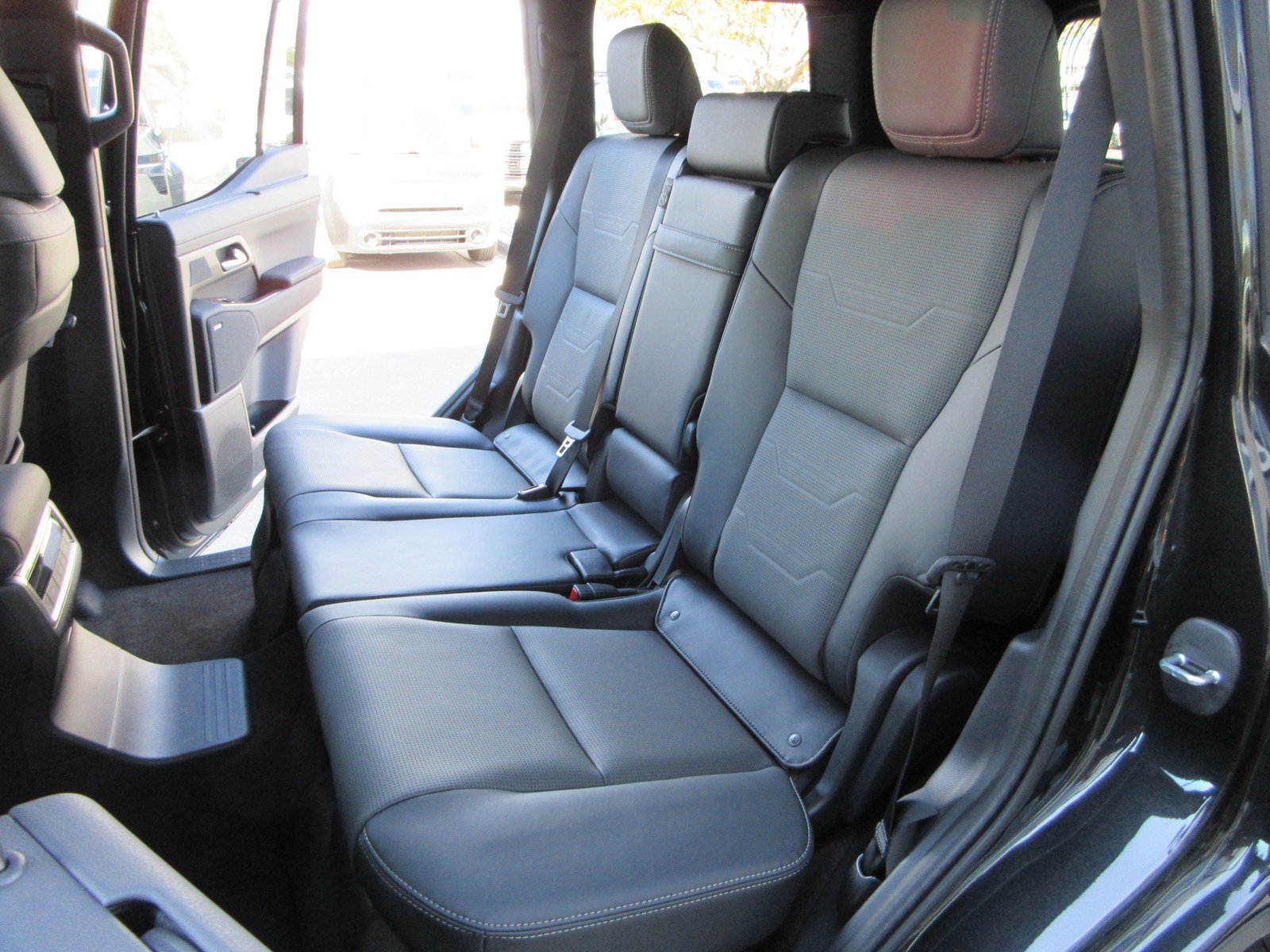 Used 2026 Lexus GX 550 w/ Cold Area Package AWD/4WD image 26