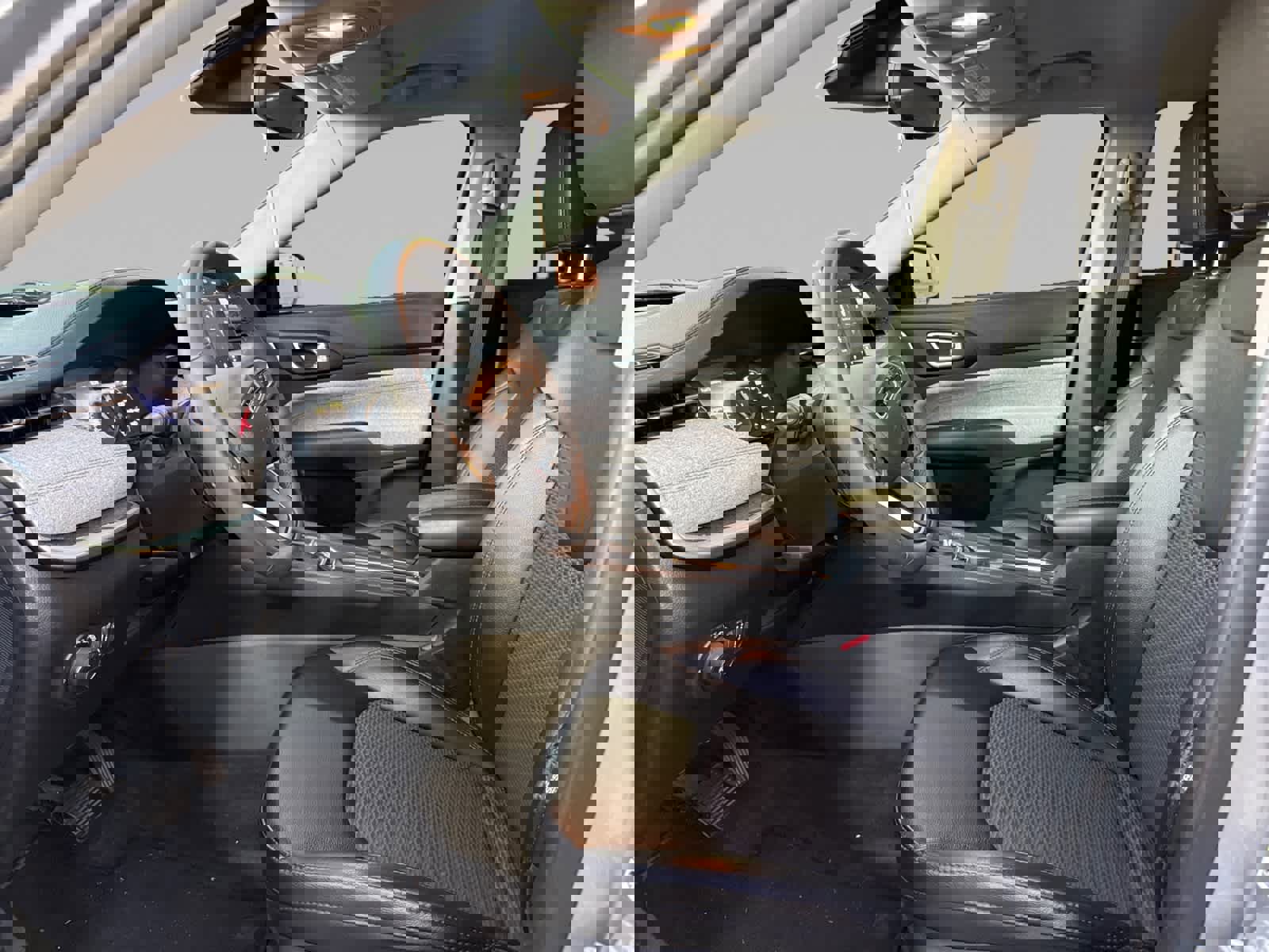 Used 2022 Jeep Compass Latitude image 9