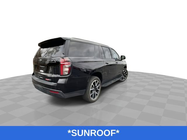 Used 2024 Chevrolet Suburban RST w/ Luxury Package image 9