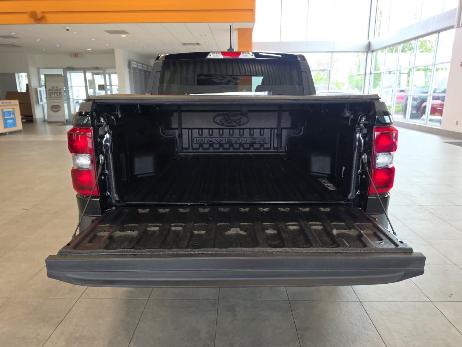 Certified 2024 Ford Maverick XLT w/ XLT Luxury Package AWD/4WD image 9