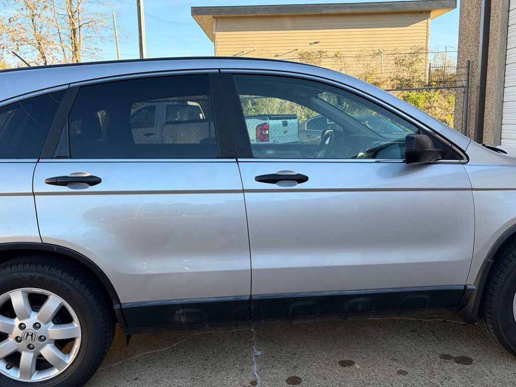 Used 2011 Honda CR-V SE image 11