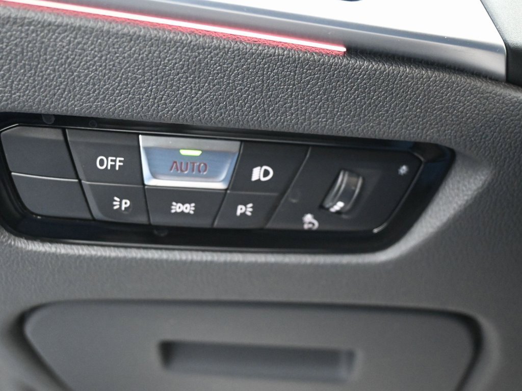 Used 2022 BMW i4 eDrive40 w/ Premium Package image 22