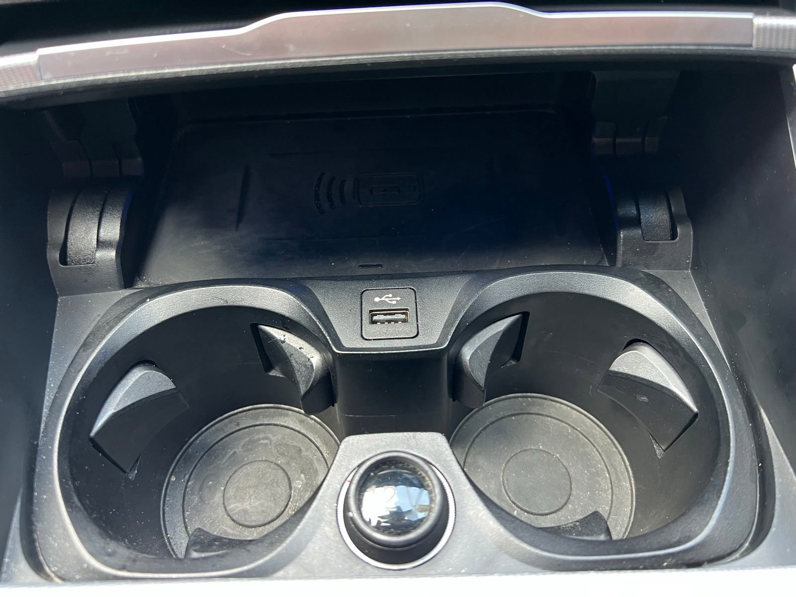 Used 2022 BMW 230i Coupe w/ Convenience Package RWD image 40