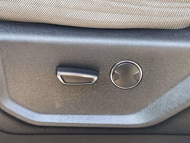 Used 2019 Ford F250 XLT w/ XLT Premium Package AWD/4WD image 16