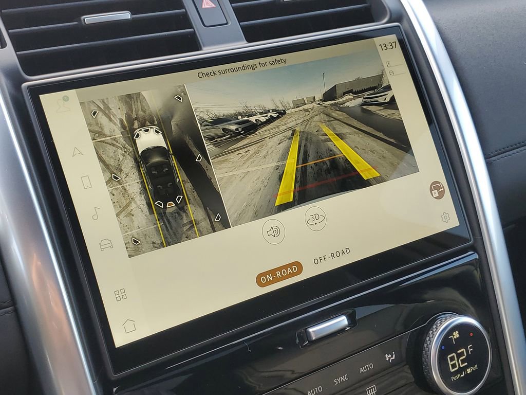 New 2026 Land Rover Discovery S AWD/4WD image 21