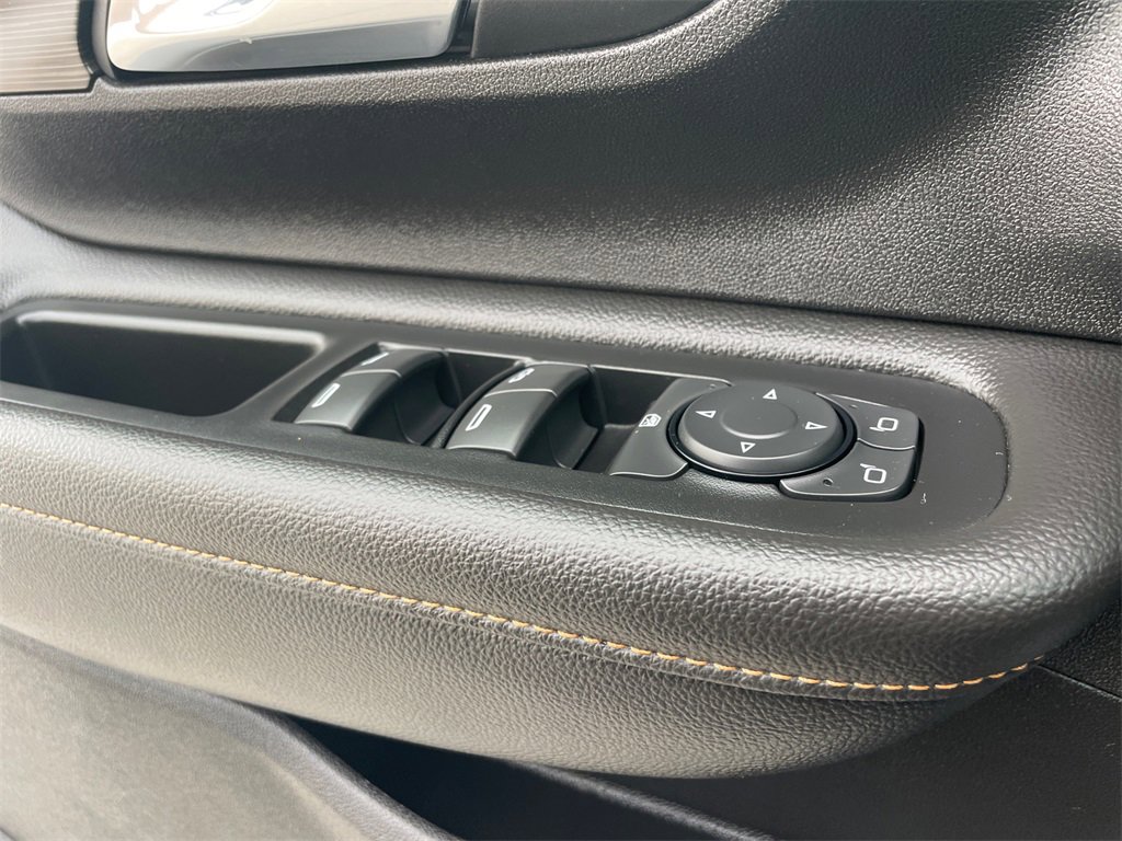 Used 2018 GMC Terrain SLT w/ Preferred Package image 35