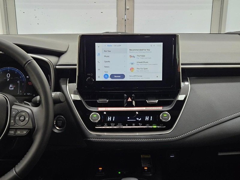 Used 2025 Toyota Corolla XSE image 10