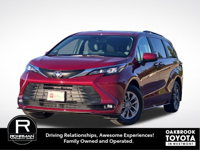 Certified 2026 Toyota Sienna XLE FWD image 1