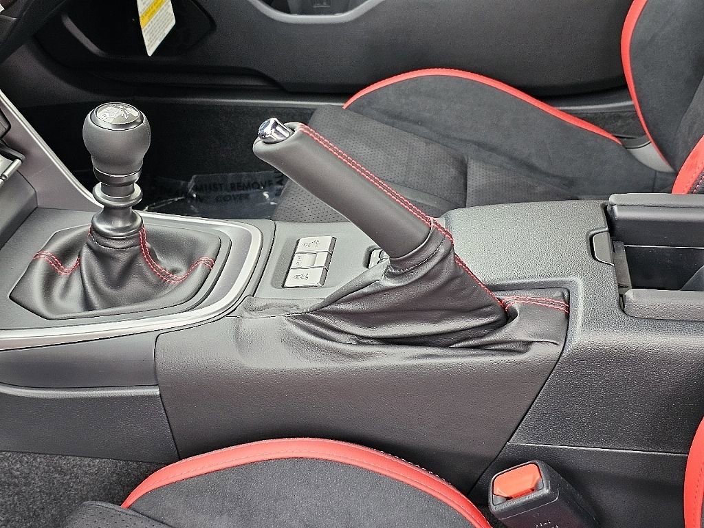 New 2025 Subaru BRZ Limited w/ Popular Package 2 image 25