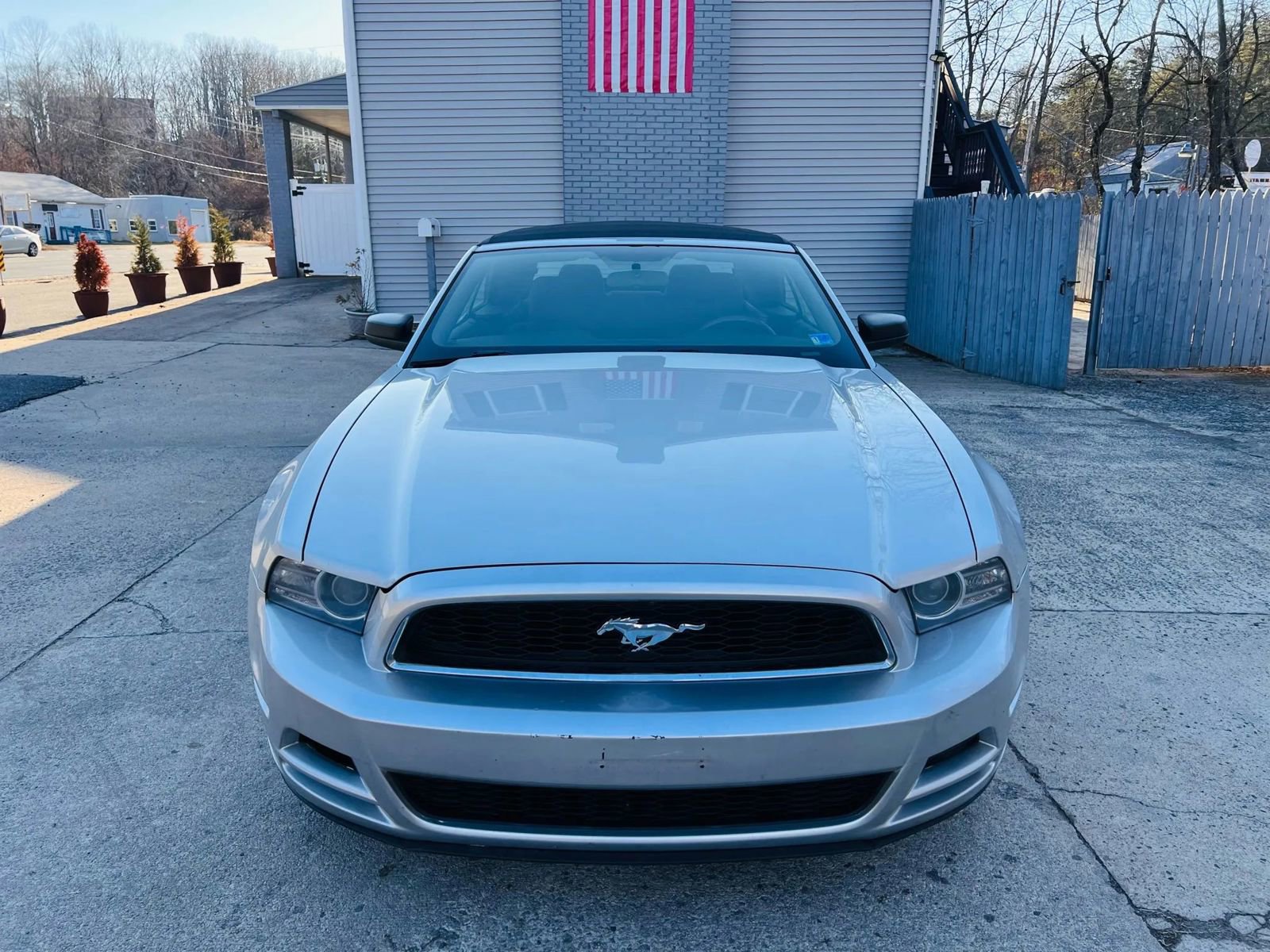 Used 2014 Ford Mustang Convertible image 5