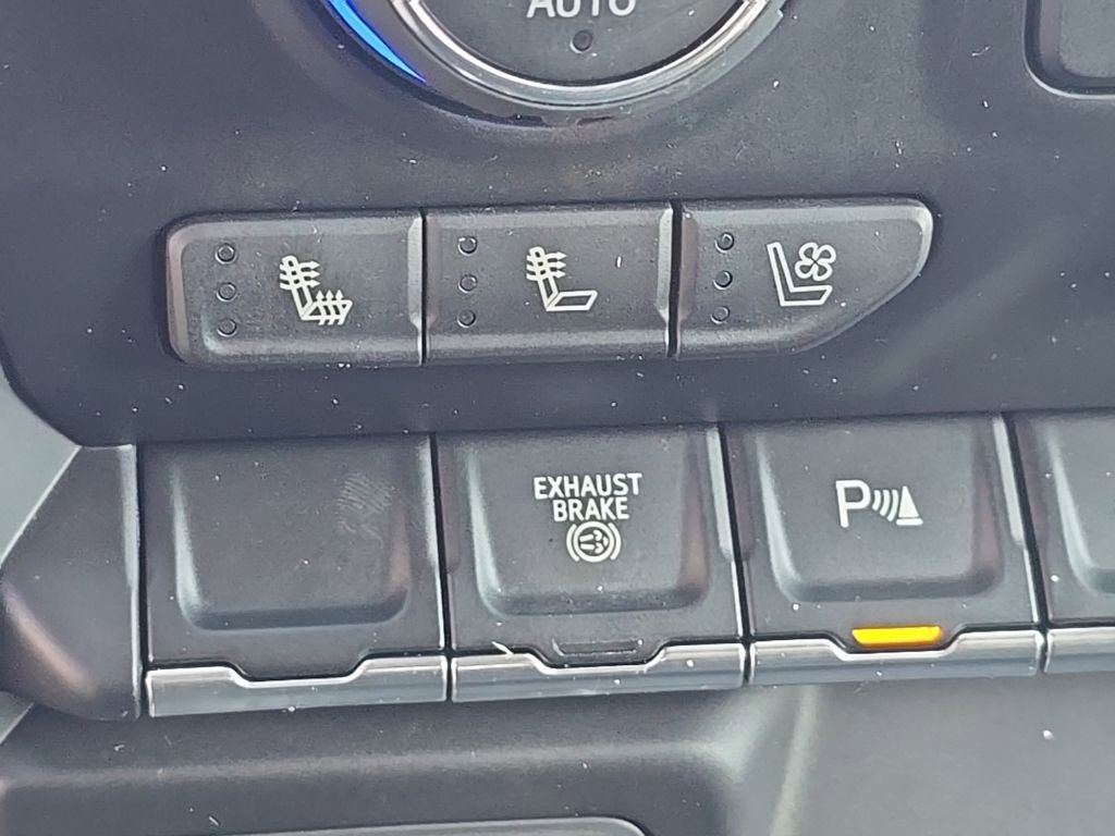 Certified 2021 Chevrolet Silverado 3500 LTZ w/ LTZ Plus Package image 10