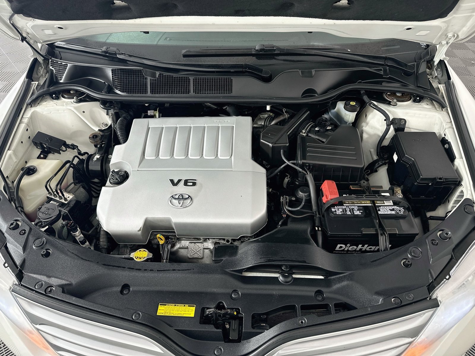 Used 2010 Toyota Venza AWD image 31