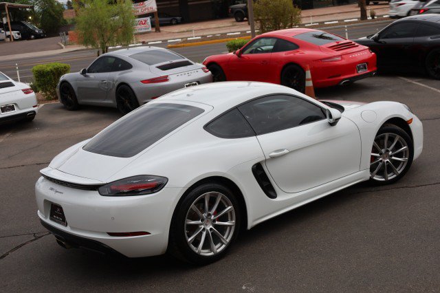 Used 2018 Porsche 718 Cayman RWD image 18