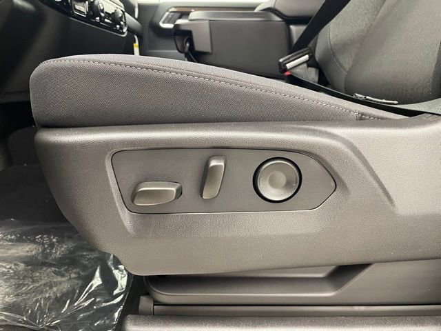 New 2026 Chevrolet Silverado 1500 LT image 9