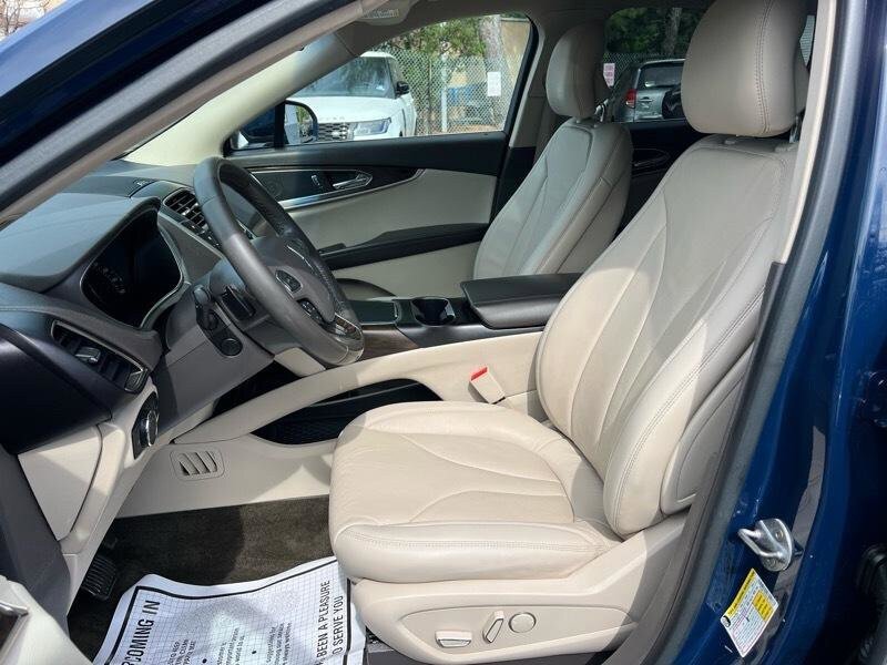 Used 2018 Lincoln MKX Reserve w/ Lincoln MKX Climate Package AWD/4WD image 5