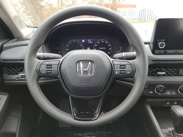 Certified 2023 Honda Accord EX image 19