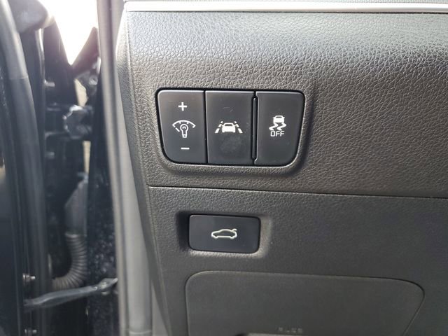 Used 2022 Kia K5 LXS image 28