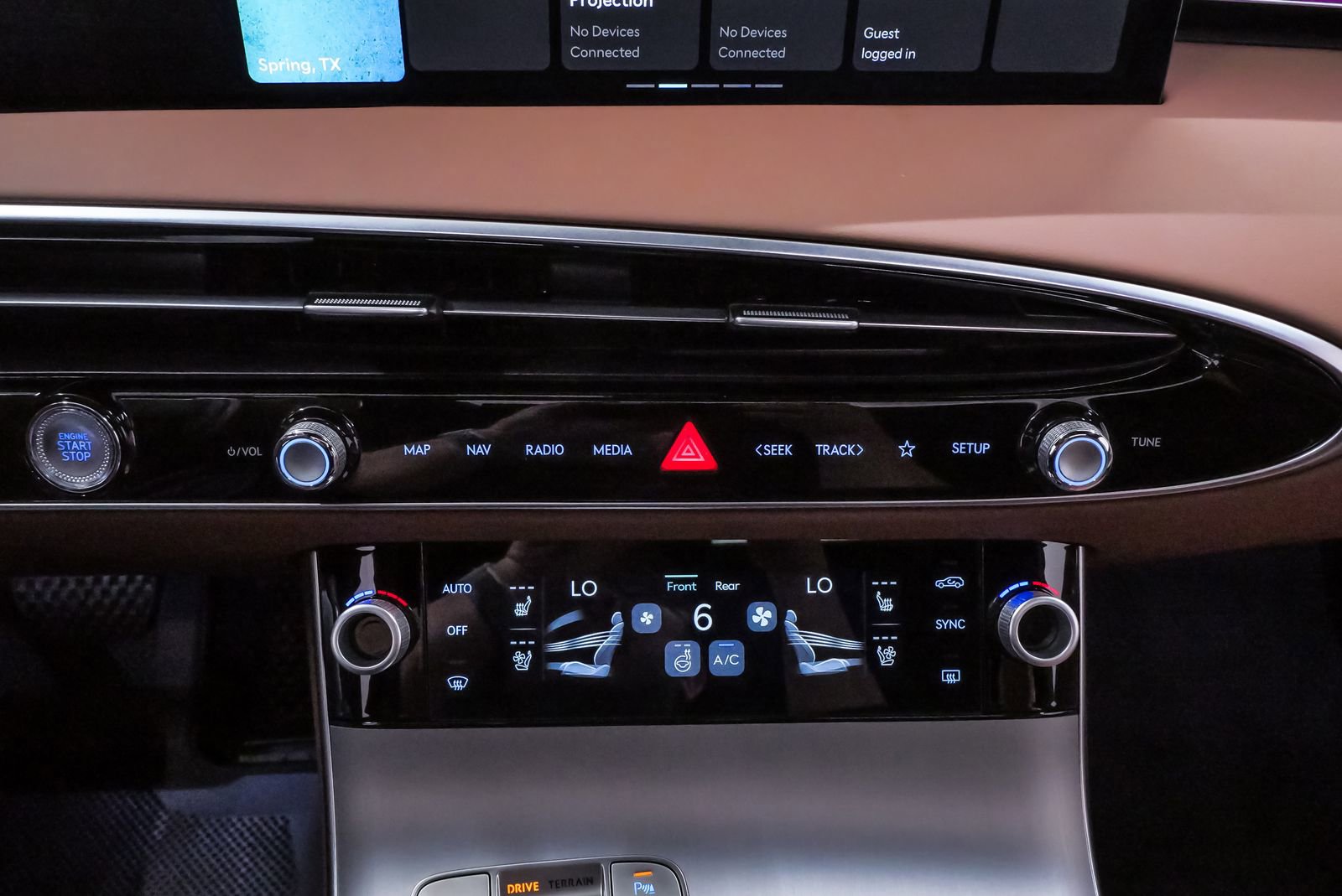 Certified 2026 Genesis GV70 2.5T Advanced image 17