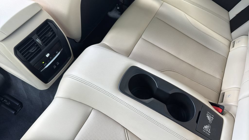 Used 2023 BMW 430i Convertible w/ Premium Package RWD image 32