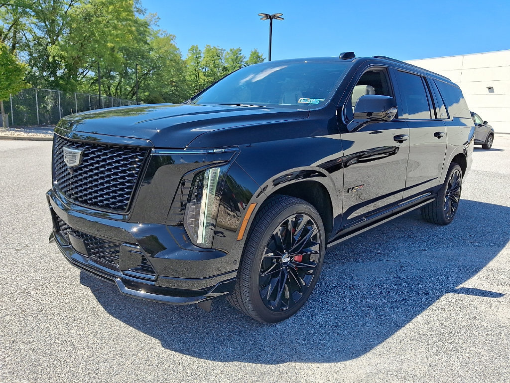 Certified 2026 Cadillac Escalade ESV V AWD/4WD image 3
