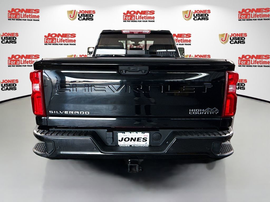 Used 2020 Chevrolet Silverado 3500 High Country w/ Technology Package AWD/4WD image 16