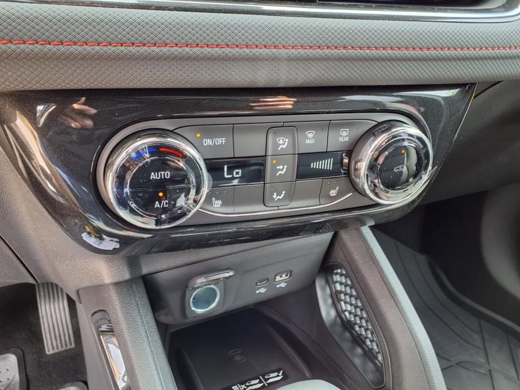 New 2026 Chevrolet TrailBlazer RS w/ Convenience Package FWD image 25