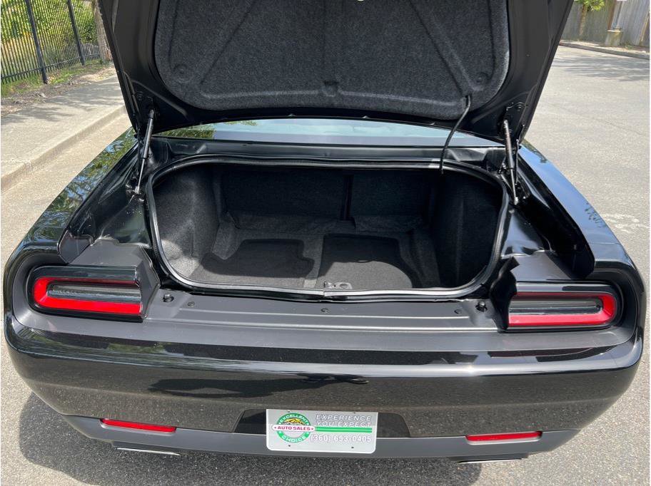 Used 2021 Dodge Challenger SXT w/ Blacktop Package image 17