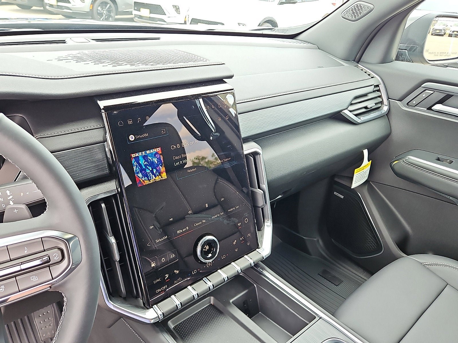 New 2026 GMC Acadia Elevation w/ Black Edition FWD image 17