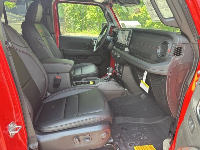 New 2026 Jeep Wrangler Unlimited Rubicon AWD/4WD image 13