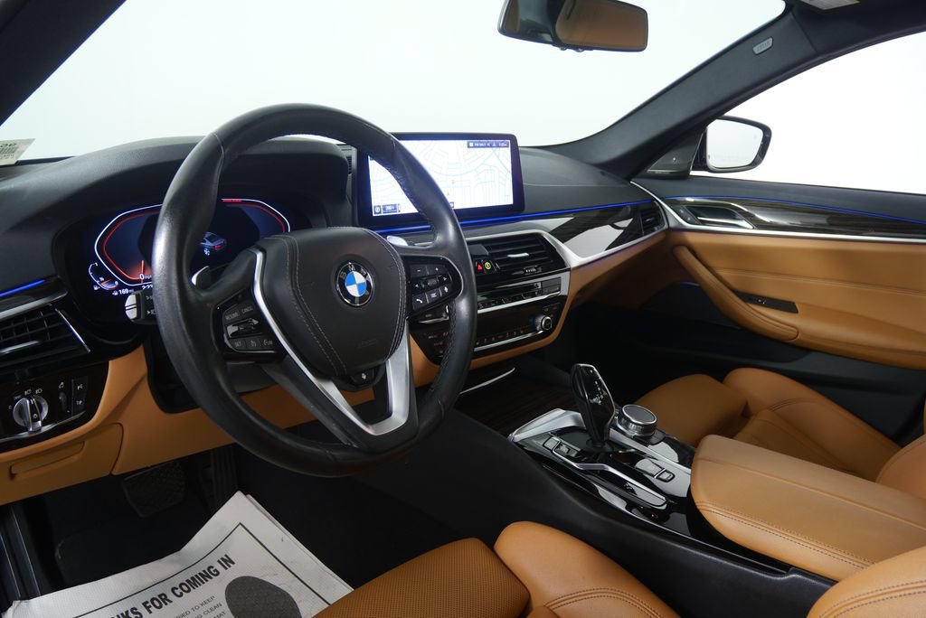 Certified 2023 BMW 530i xDrive w/ Premium Package AWD/4WD image 12