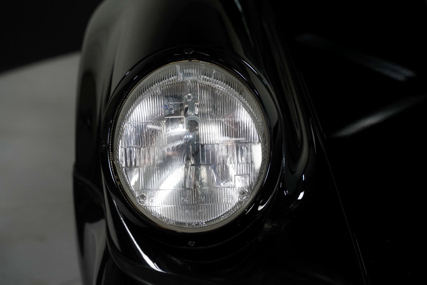 Used 1991 Porsche 911 Turbo image 14