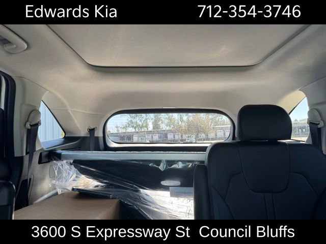 New 2025 Kia Sorento S w/ Panoramic Sunroof Package image 32