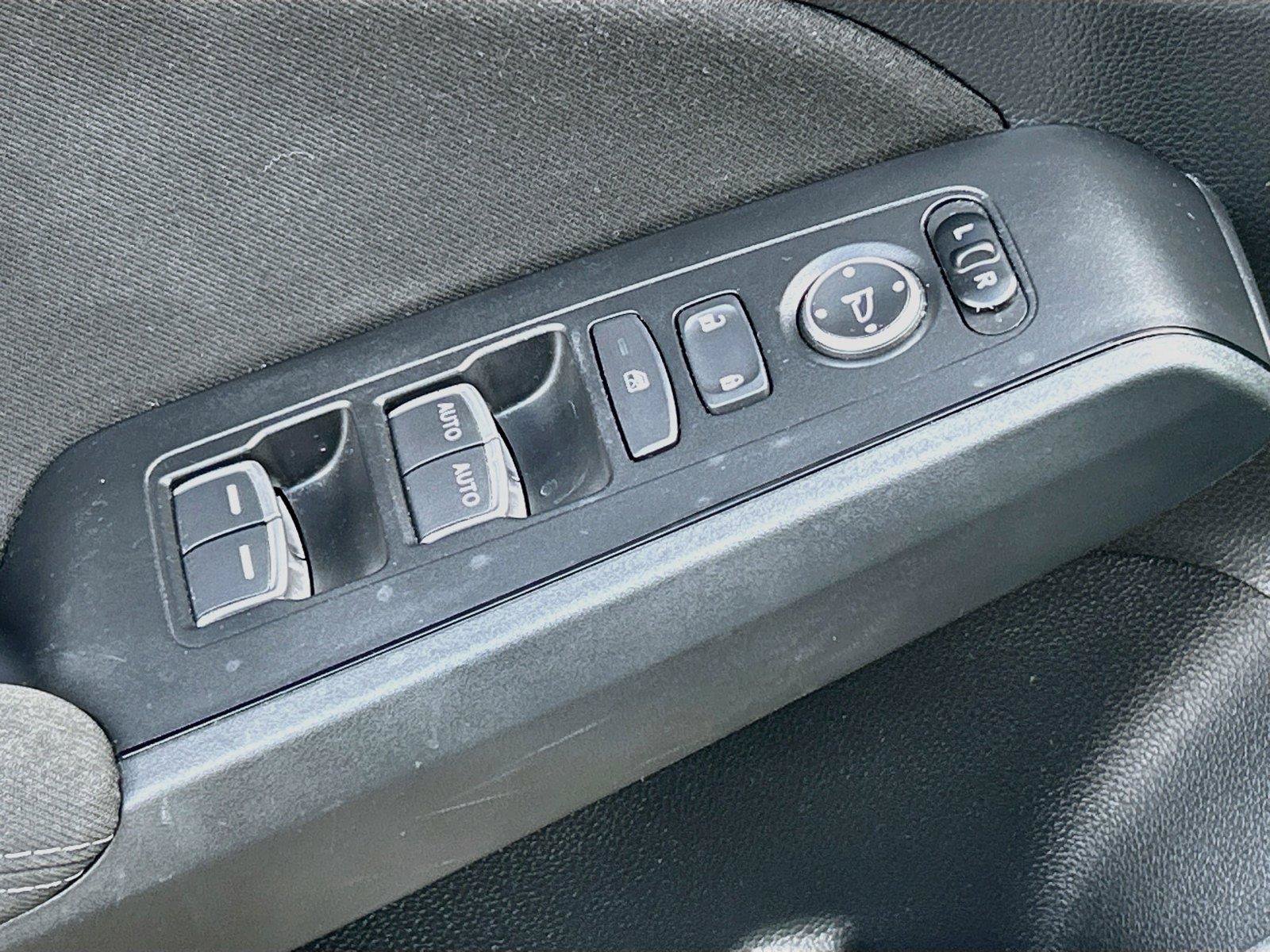 Used 2023 Honda Civic Sport image 23