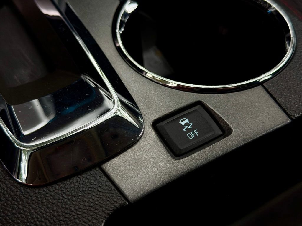 Used 2015 Chevrolet Equinox LS image 44