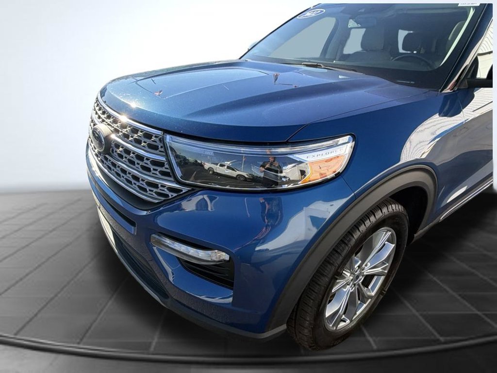 Certified 2022 Ford Explorer Limited AWD/4WD image 16